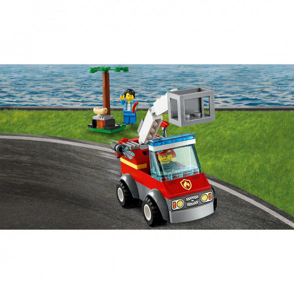 Конструктор LEGO City Fire 60212 Пожар на пикнике в Новокузнецке